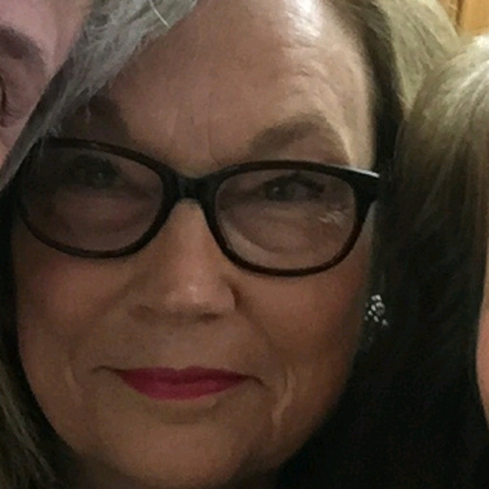 Meet your Posher, Beverly